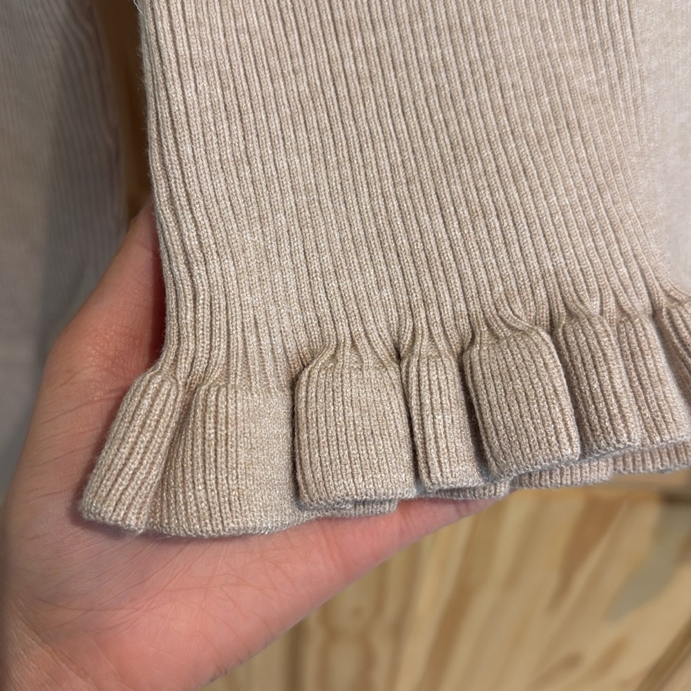 Ribbed Ruffle Fitted Sweater - Picture 4 of 5